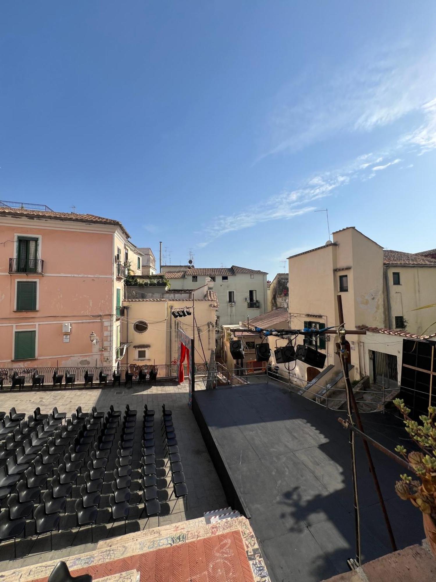 L'Homme Tranquille Apartamento Salerno Exterior foto