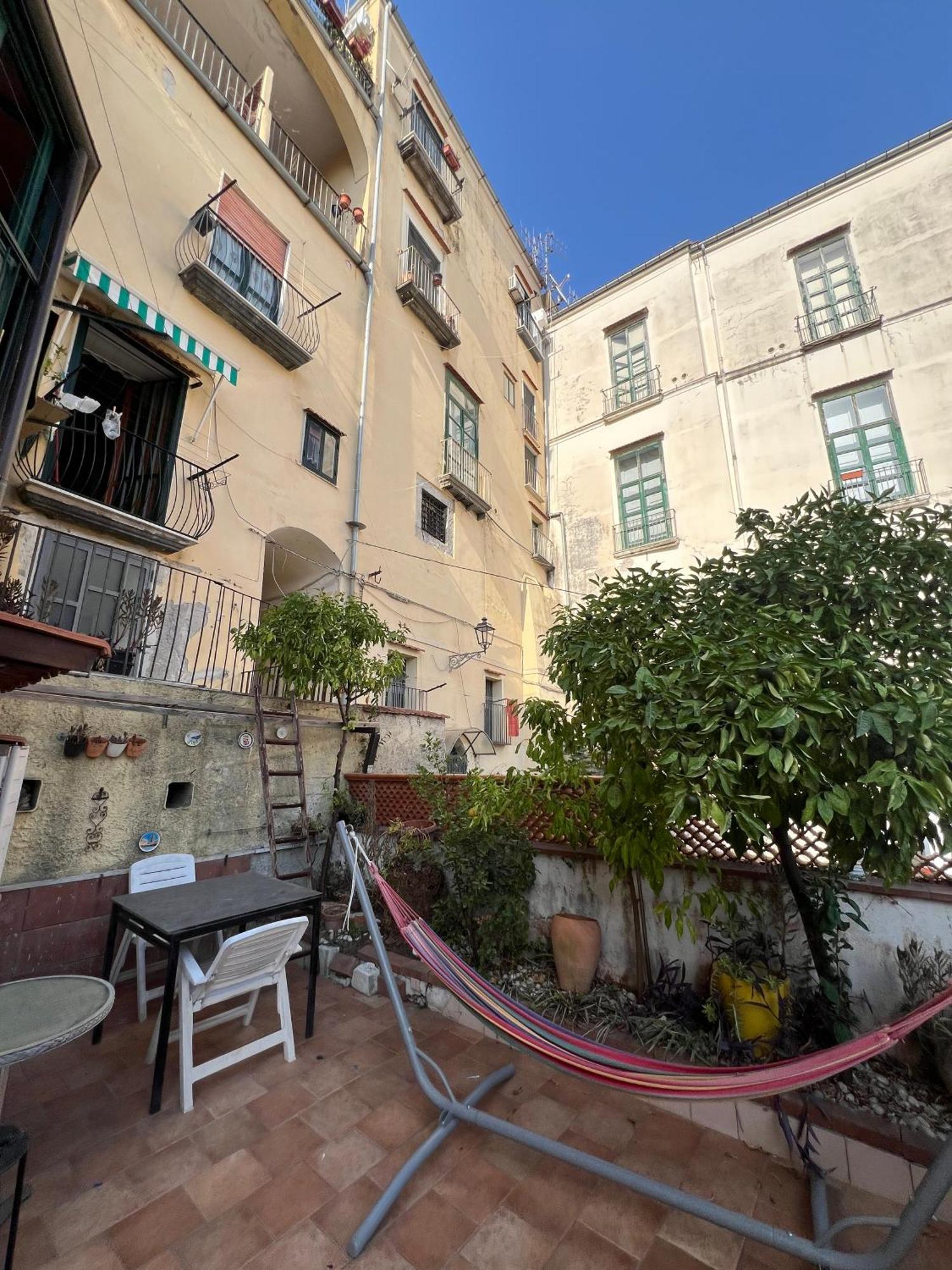 L'Homme Tranquille Apartamento Salerno Exterior foto